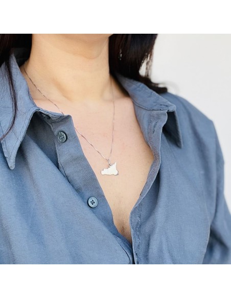 Customizable Sicily Pendant Necklace 