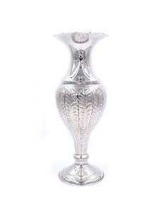 800 Sterling Silver Leaves Chiseled Vase