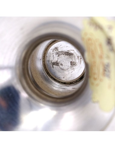 Vase aus 800er Silber mit Ziselierten Blättern