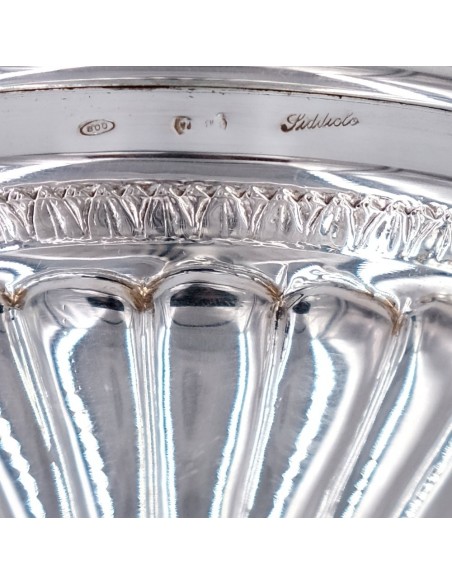Vase aus 800er Silber mit Ziseliertem Empire-Dekor und Henkeln