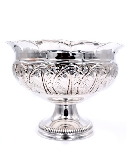 Feines Tafelaufsatz aus 800er Silber mit Blattdekor