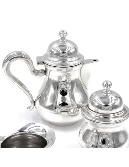 Dreiteiliges Kaffeeservice im Englischen Stil aus 800er Silber