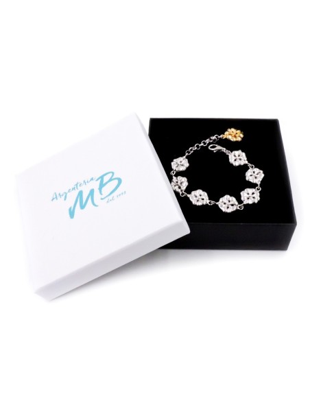 925 Sterling Silver Bracelet With Shamrocks