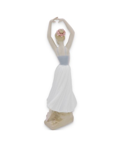 Ballerina Danza Classica con Braccia Alzate...