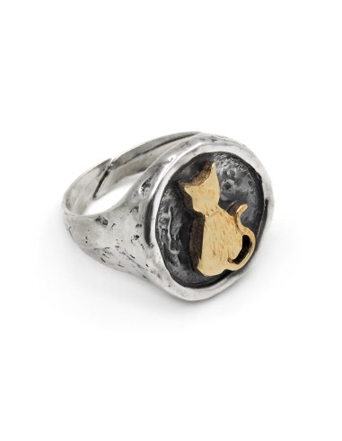 Hammered Sterling Silver Round Cat Ring 