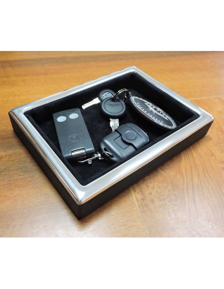 Taschenentleerer aus 925er Sterlingsilber und Schwarzem Leder