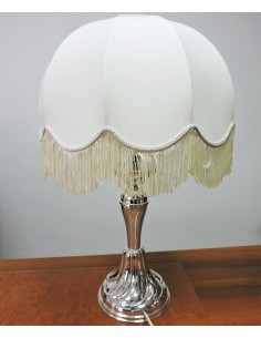 Abat Jour Lampe aus Silber mit Kuppelförmigem Lampenschirm 2