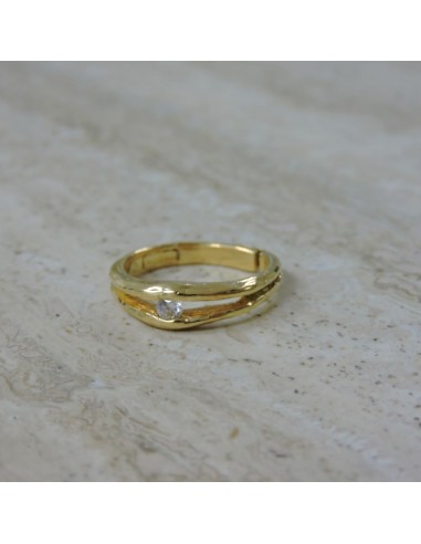 Anello in Argento Placcato Oro con Pietra Bianca
