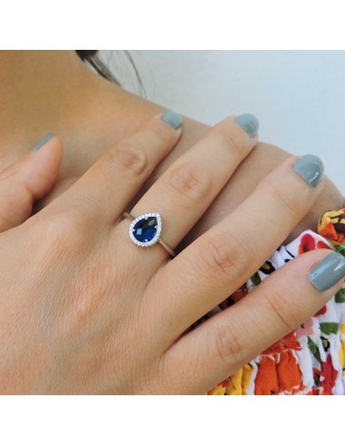 Anello in Argento con Pietra Blu Taglio Goccia