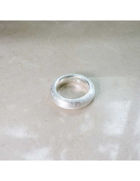 925 Sterling Silver Ring with Silk Effect 