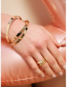 Golden Bangle Lux 2