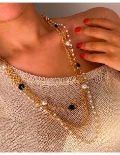 Oval Chain Necklace with Pearls and Onyx 2
