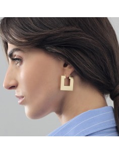 Flat Square Earrings Dynamic Gold 2