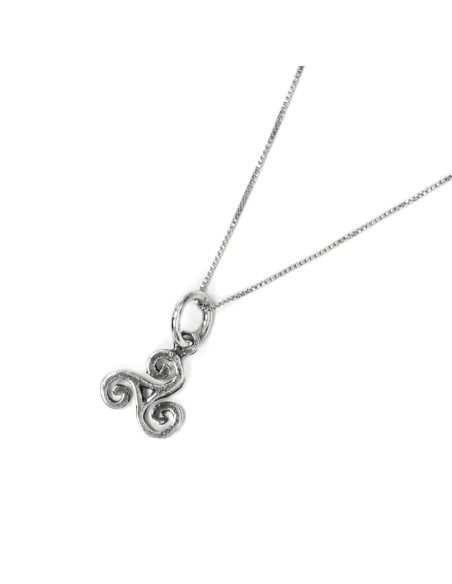 Halskette mit Triskele-Anhänger aus 925er Sterlingsilber