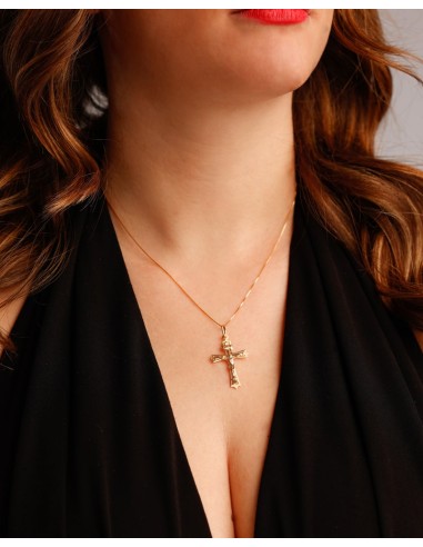 9K Gold Crucifix Pendant Unoaerre
