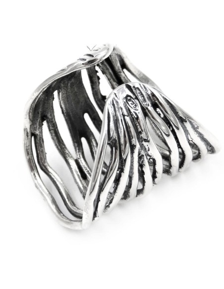 Ring mit Wellenlinien aus 925er Sterlingsilber