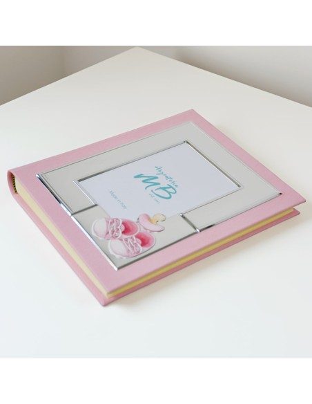 Babyfotoalbum mit Rosa Schuhen und Schnuller Personalisierbarer Rahmen mit Namensgravur