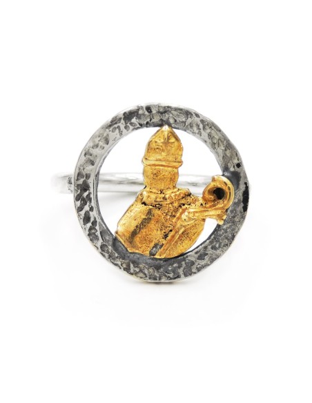 Round San Gennaro Ring in Hammered Sterling Silver