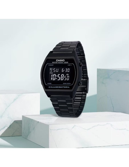Casio Unisex Digital Wristwatch Vintage Collection Black B640WB-1BEF
