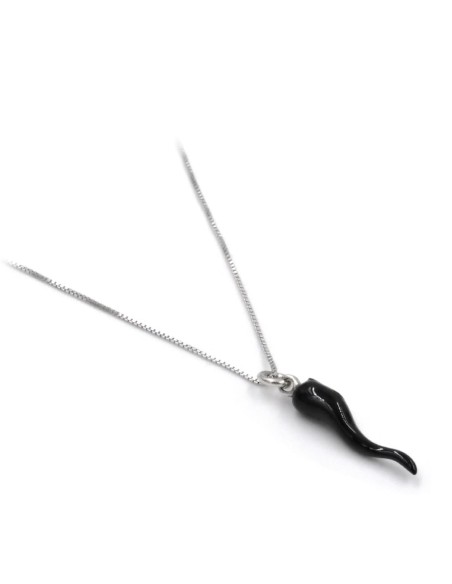 Collana con Ciondolo Corno Portafortuna in Argento Smaltato Nero