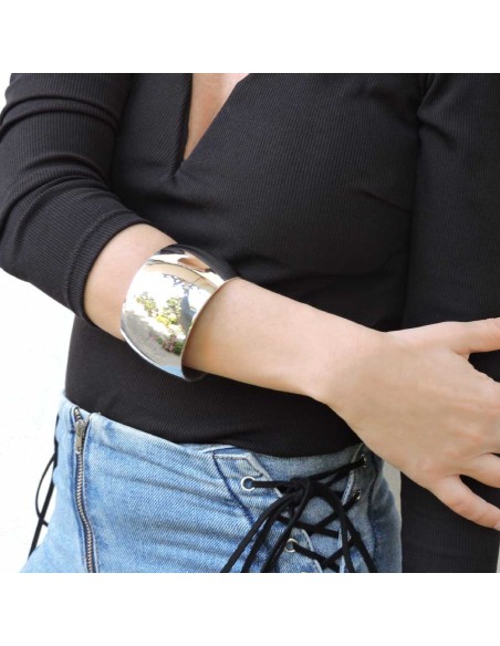 Poliertes Gewölbtes Manschettenarmband aus 925er Sterlingsilber mit Dornverschluss