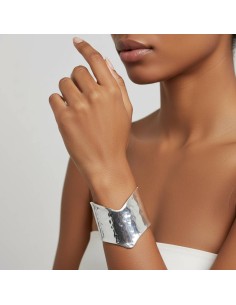 Bracciale Schiava di Forma a V in Argento 925 Martellato 2