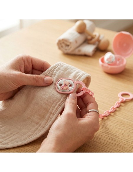 Set Spilla Porta Ciucciotto con Box Rosa con Orsetto Peluche