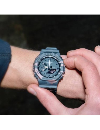 Casio G-Shock Men's Analog Digital Wristwatch...