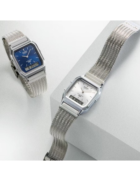 Casio Unisex Analog-Digital-Armbanduhr Blaues Zifferblatt Vintage-Kollektion AQ-230EM-2AEF