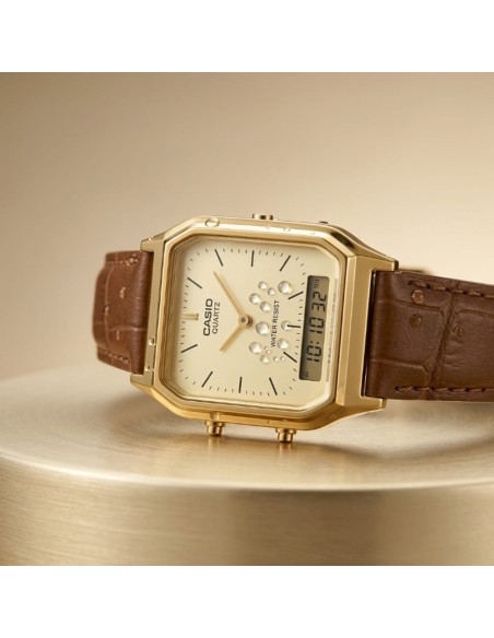 Casio Orologio da Polso Analogico Digitale Unisex Quadrante Oro Vintage Collection AQ-230EGL-9AEF