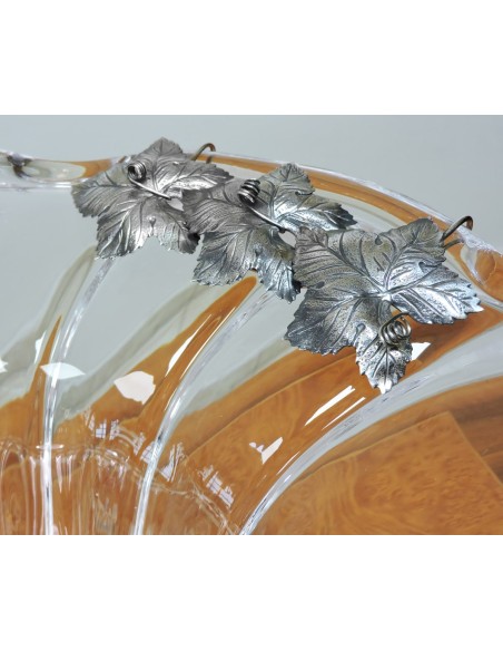 Kristallvase mit Silbernen Weinblättern