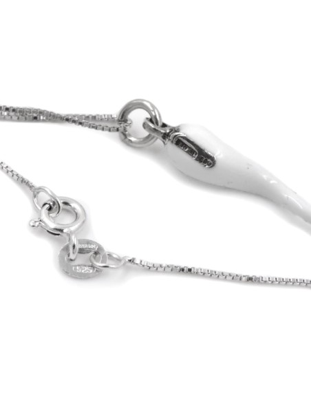 Collana con Ciondolo Corno Portafortuna in Argento Smaltato Bianco