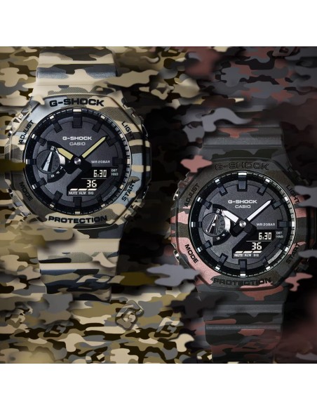 Casio G-Shock Men's Analog Digital Wristwatch Camouflage Purple and Black GA-2100CM-8AER