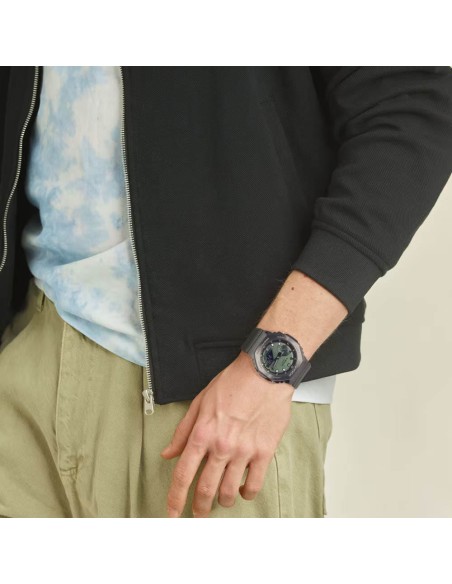 Casio G-Shock Orologio da Polso Analogico Digitale da Uomo Cassa Ottagonale in Acciaio Quadrante Verde GM-2100B-3AER