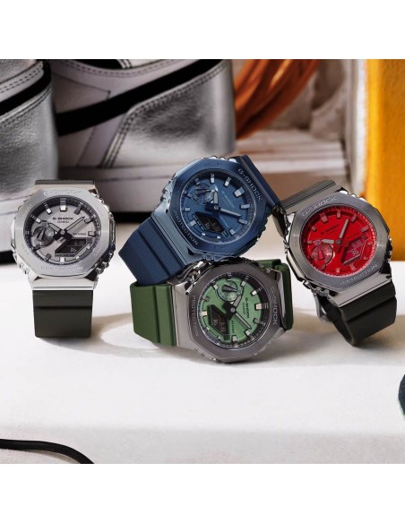 Casio G-Shock Orologio da Polso Analogico Digitale da Uomo Cassa Ottagonale in Acciaio Quadrante Verde GM-2100B-3AER